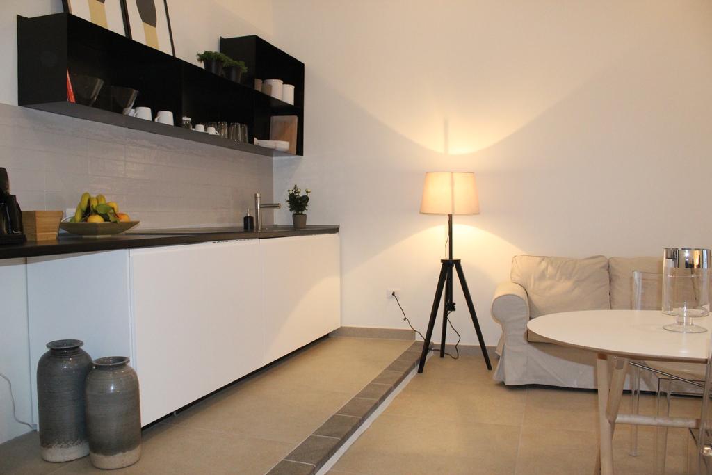 Le Mummarelle 64 Apartment เนเปิลส์ ภายนอก รูปภาพ
