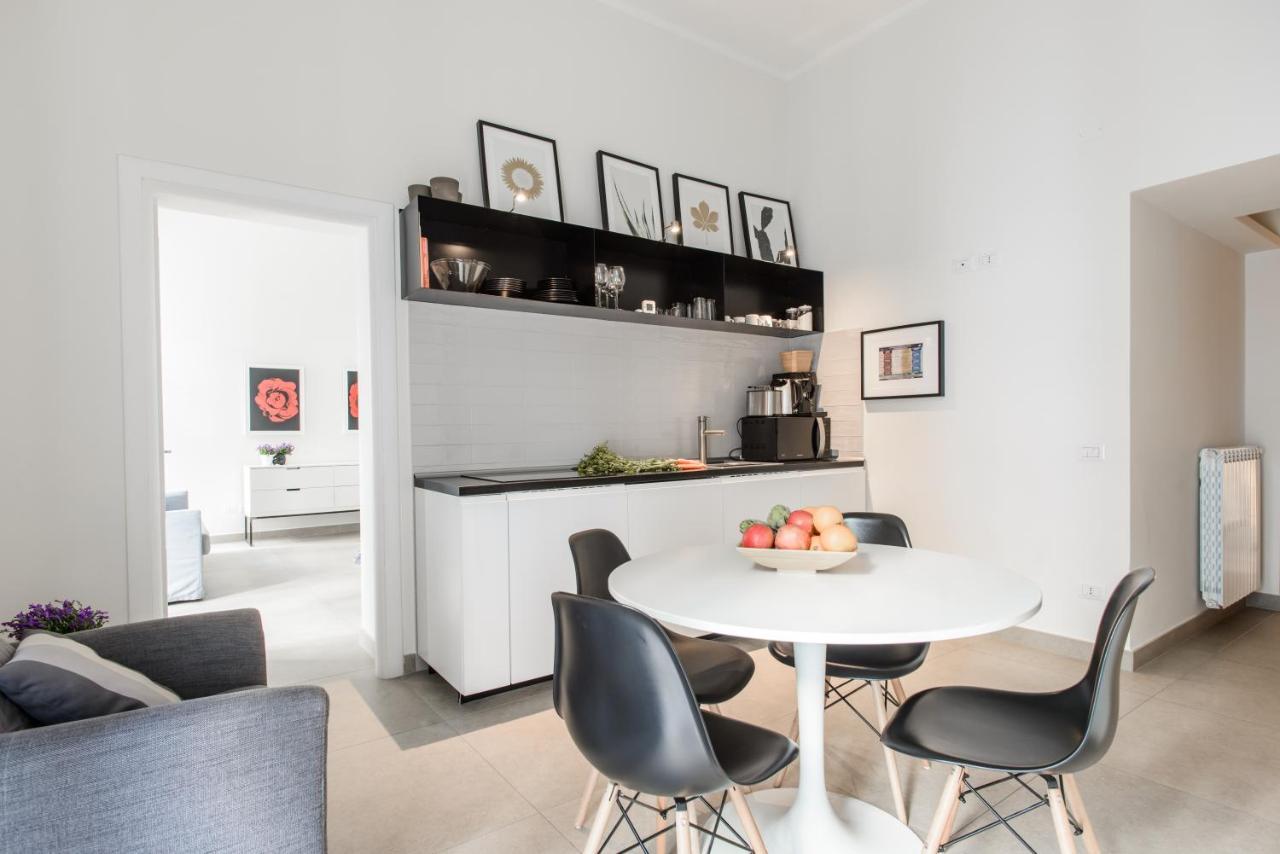 Le Mummarelle 64 Apartment เนเปิลส์ ภายนอก รูปภาพ
